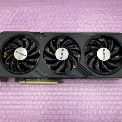 【町田店】中古  GIGABYTE GV-N4060GAMING OC-8GD (RTX4060 8G) 175573 