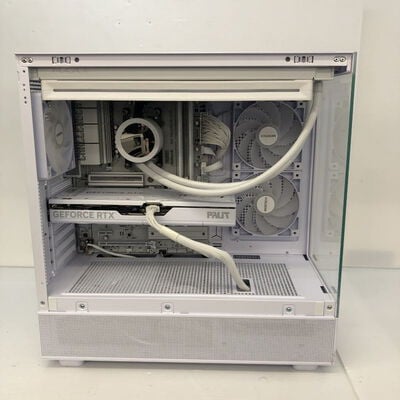 【徳島住吉店】中古  自作パソコン(Ryzen 7 9800X3D/32GB/SSD2TB/RTX5070/W11P) 5230001155 