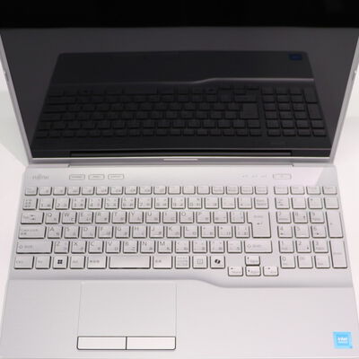 【札幌店】中古  FUJITSU LIFEBOOK AH40/J FMVA40JSJ1(Celeron 7305/8GB/SSD256GB/DVD-MULTI/オンボード/16inch/1920*1200/W11H) 3210016351 