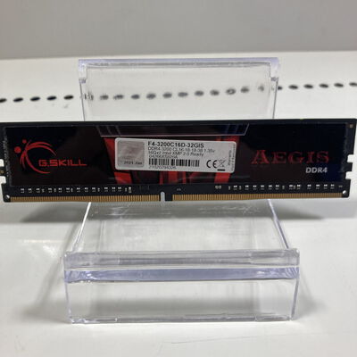【大宮店】中古  PC4-25600 16GB デスクトップ用(DDR4-3200) 140728 