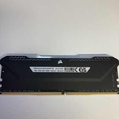 【札幌店】中古  PC4-28800 16GB デスクトップ用 140734 
