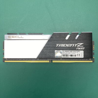 【神戸・三宮店】中古  G.Skill F4-3600C16D-32GTZNC(1/2) (PC4-28800 16GB デスクトップ用) 3430005778 