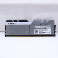 中古  PC4-25600 8GB デスクトップ用(DDR4-3200) 140727 