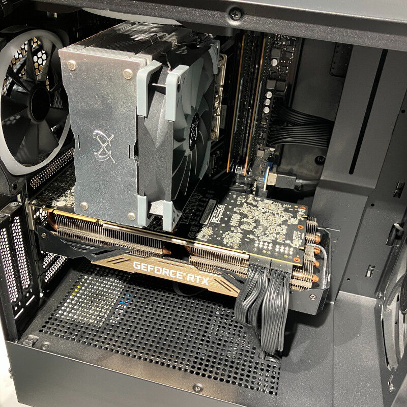 初期保証i9-11950H相当64GB SSD2TB RTX4000 初期保証 i9-11950H相当 64GB SSD2TB RTX4000