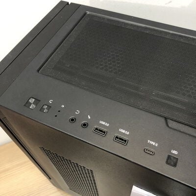 【姫路店】中古  自作パソコン(Ryzen 7 7800X3D/32GB/SSD2TB/オンボード/W11H) 4740000889 