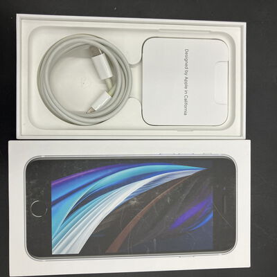 【熊本浜線店】中古  【au】Apple iPhoneSE 4.7インチ (第2世代/2020) 64GB (ホワイト) MHGQ3J/A 新パッケージ版 146172 