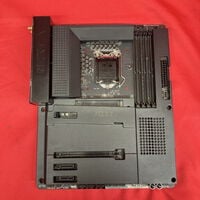 中古  NZXT　N7 Z490 N7-Z49XT-B1 3250006755 