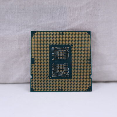 【通販センター】中古  INTEL Core i7 10700 (1200/2.9G/16M/C8/16) 142718 