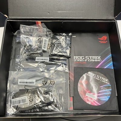 【新潟店】中古  ASUS ROG STRIX Z390-F GAMING (Z390 1151 ATX DDR4) 138866 