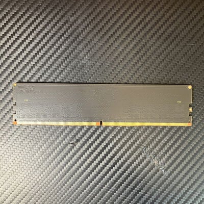 【富士青葉店】中古  Crucial CT16G52C42U5.M8G1(DDR5 PC5-41600 16GB) 183231 