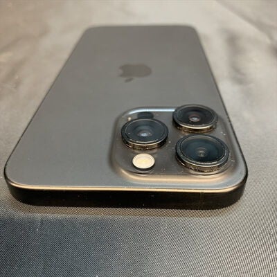 【横浜駅前店】中古  【SoftBank版SIMフリー】Apple iPhone15 Pro Max 256GB ブラックチタニウム MU6P3J/A 161249 