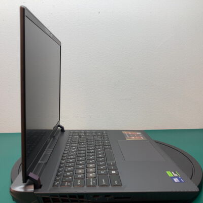 【佐賀南部バイパス店】中古  MSI Vector HX AI(Ultra 9 275HX/32GB/SSD1TB/RTX5080/W11P) 5250001761 