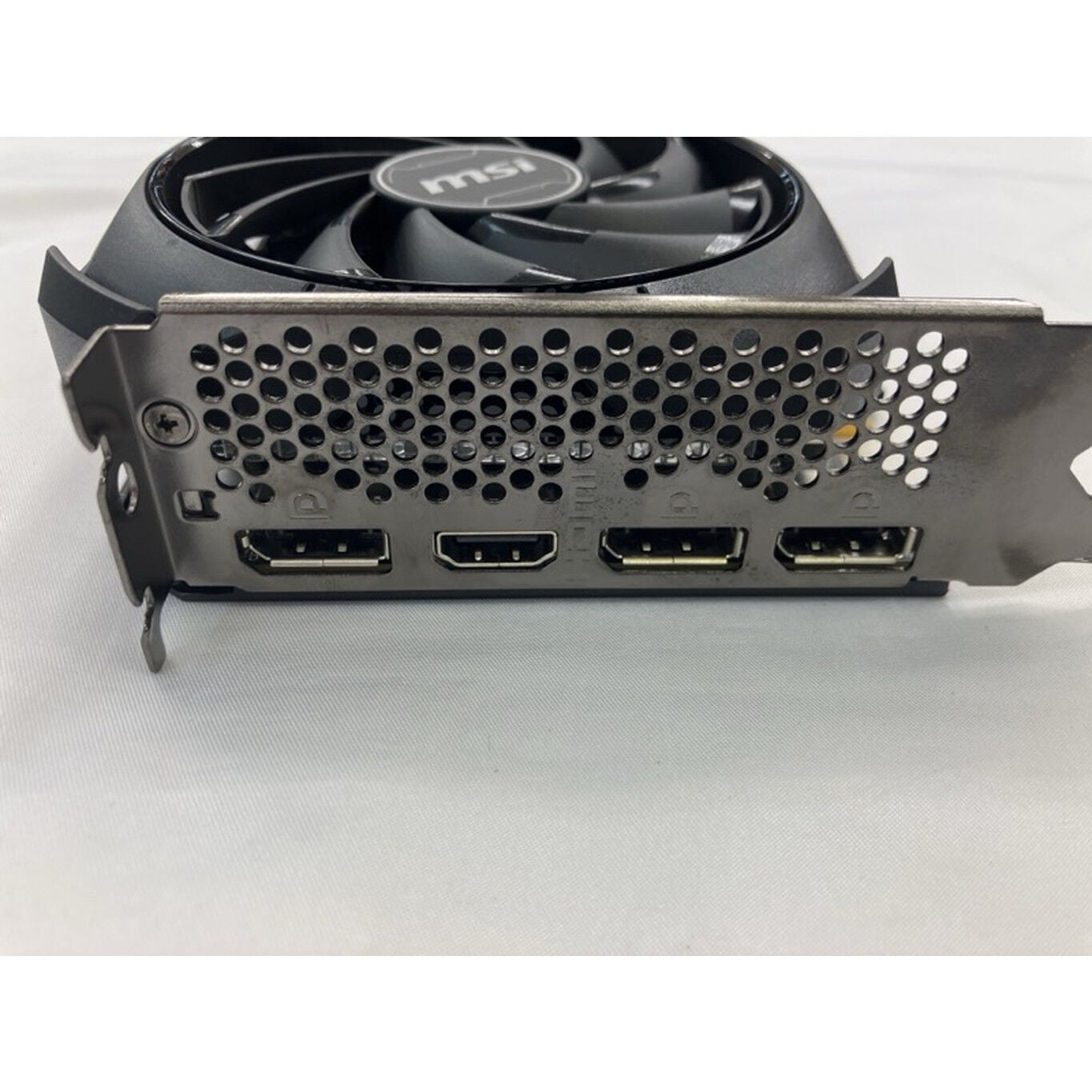 中古 MSI GeForce RTX 4060 VENTUS 2X BLACK 8G OC (RTX4060 8GB
