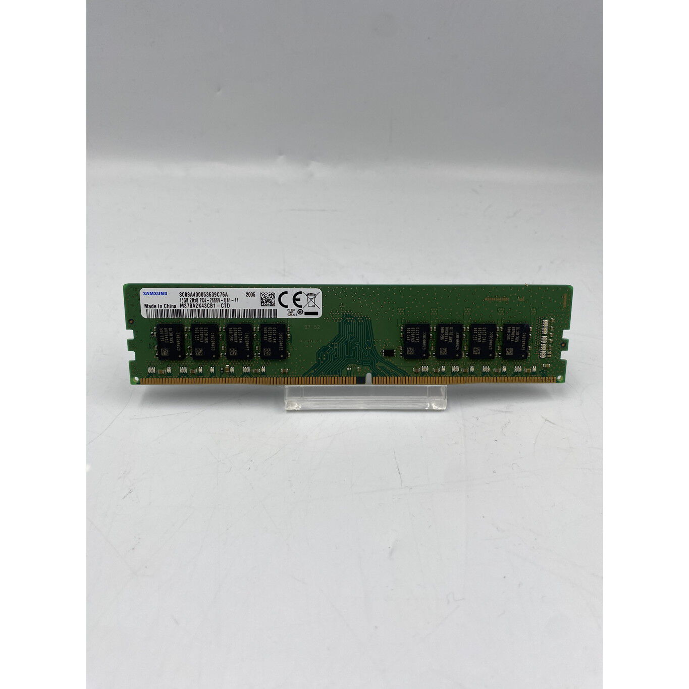 中古 PC4-21300 16GB デスクトップ用(DDR4-2666) 135638 （384612