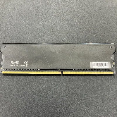 【熊本浜線店】中古  PC4-25600 16GB デスクトップ用(DDR4-3200) 140728 