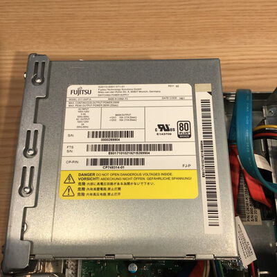 【松山環状枝松店】中古  FUJITSU FMVD4000JP(Core i7-8700/8GB/HDD500GB/DVD-MULTI/オンボード/W11P) 182841 