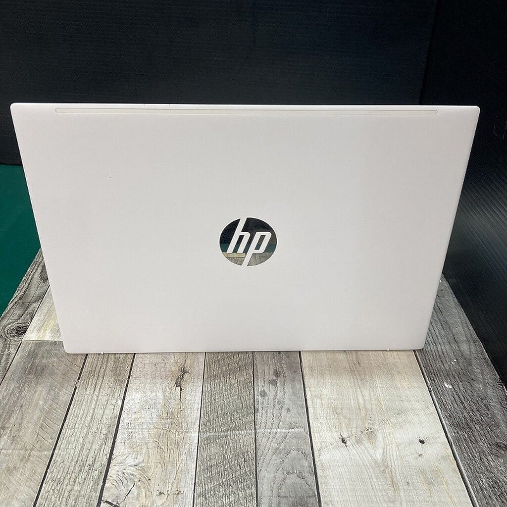 中古 HP Pavilion Aero Laptop 13(Ryzen 7 5825U/16GB/SSD512GB/なし