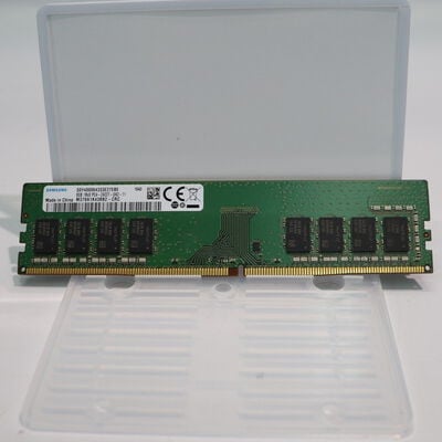 【札幌店】中古  PC4-19200 8GB デスクトップ用(DDR4-2400) 126163 