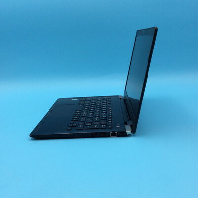 【秋葉原本店】中古  dynabook_PORTEGE X30L-G G83/FR A6G7FRF8D511(i5-10210U/8GB/SSD256GB/W11P/13インチFHD) 3410013344 