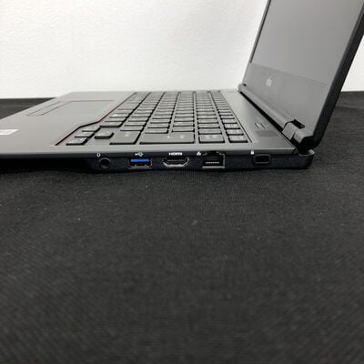 【長野稲里店】中古  FUJITSU LIFEBOOK U7410 (INTEL Core i5 10310U 1.7GHz/16GB/SSD256GB/-/オンボード/14/1366x768/Wi-Fi/WEBCAM/W11H64) 180534