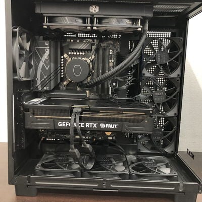 【福山ココローズ店】中古  自作PC(i7 14700KF/32GB/SSD2TB/HDD8TB/RTX4080 SUPER/W11H) 5090001066 