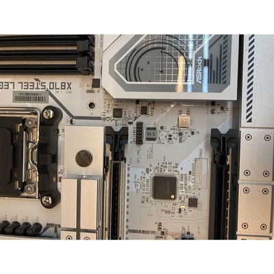 【京都店】中古  ASRock X870 Steel Legend WiFi (X870 AM5 ATX DDR5) 172202 