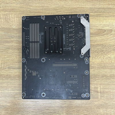 【津ラッツ店】中古  ASRock B550 Steel Legend (B550 AM4 ATX DDR4) 142936 