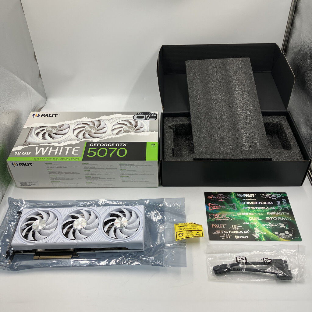 中古 Palit NE75070U19K9-GB2050W (RTX5070 12GB WHITE OC) 188946