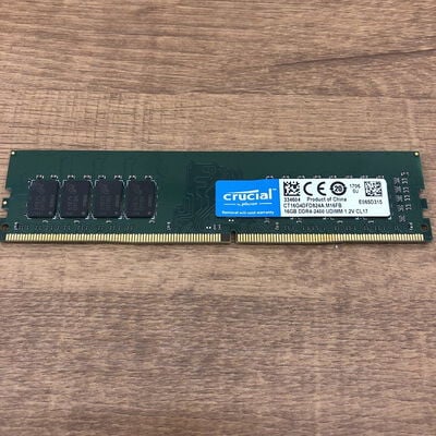 【宇都宮鶴田店】中古  PC4-19200 16GB デスクトップ用 135639 
