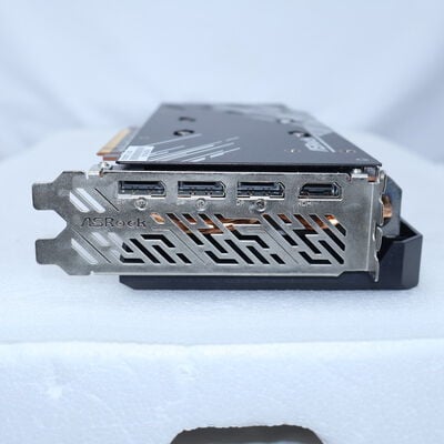 【通販センター】中古  ASRock RX7800XT CL 16GO(RX7800XT Challenger OC) 3470003259 