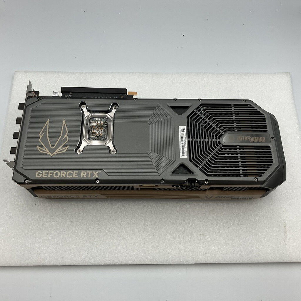 中古 ZOTAC ZT-B50710B-10P(RTX5070Ti AMP Extreme Infini 16GB