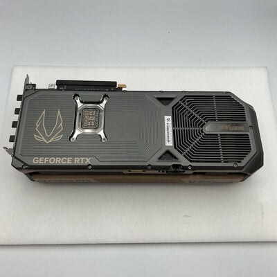 【新潟店】中古  ZOTAC ZT-B50710B-10P(RTX5070Ti AMP Extreme Infini 16GB) 176554 