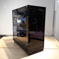 中古  自作PC(Ryzen 9 9950X3D/32GB/SSD2TB/-/RX9070XT/W11P) 4700000792 