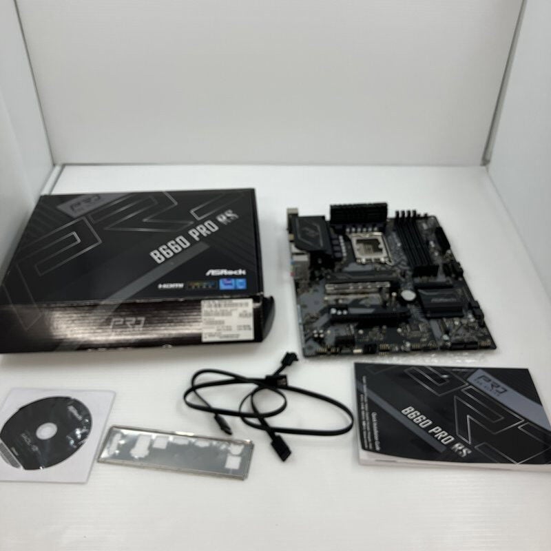 中古 ASRock B660 Pro RS (B660 1700 ATX DDR4) 150348 （401331