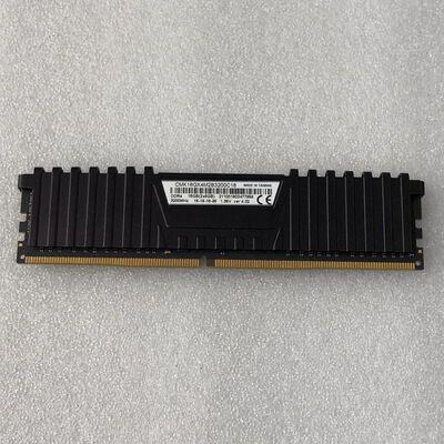 【甲府飯田店】中古  PC4-25600 8GB デスクトップ用 140727 