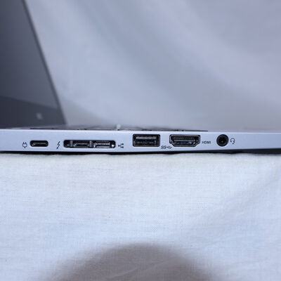【通販センター】中古  【ジャンク品/保証無/返品質問不可】NEC VersaPro タイプVB　PC-VKM17BZC3 (Core i5 8350U/8GB/SSD256GB/-/オンボード/12.5ｲﾝﾁ/1366x768/Wi-Fi/WEBCAM/-) 176661 