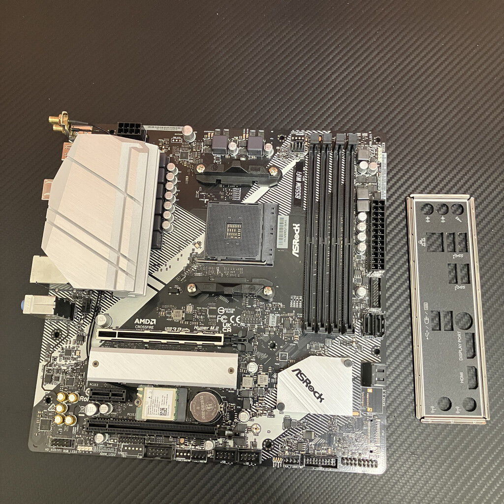 中古 ASRock B550M WiFi (B550 AM4 mATX DDR4) 5070001165