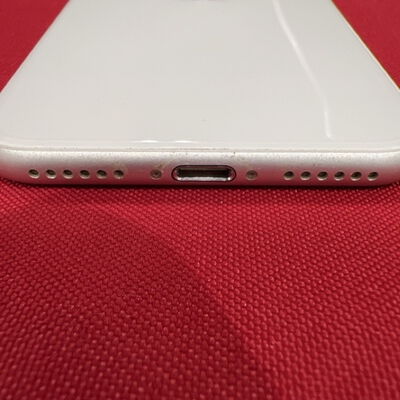 【静岡東瀬名店】中古  【au】Apple iPhoneSE 4.7インチ (第2世代/2020) 64GB (ホワイト) MHGQ3J/A 新パッケージ版 146172 