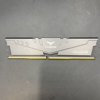 【熊本浜線店】中古  PC4-25600 16GB デスクトップ用 140728 