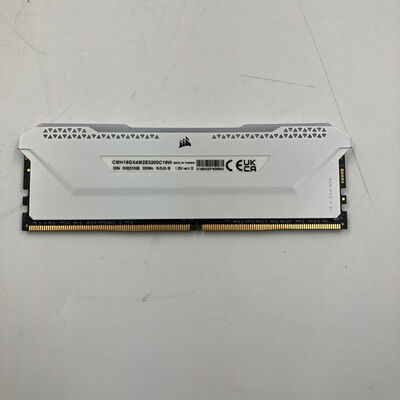 【なんば店】中古  PC4-25600 8GB デスクトップ用(DDR4-3200) 140727 