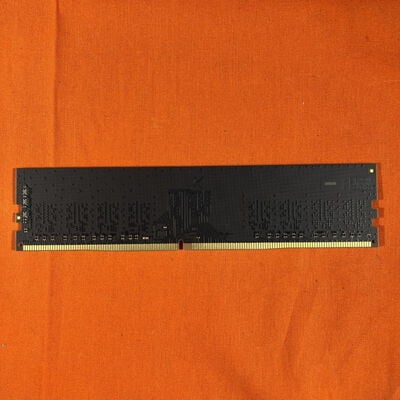 【なんば店】中古  PC4-25600 16GB デスクトップ用 140728 
