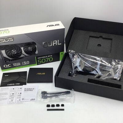 【白山FM松任店】中古  ASUS DUAL-RTX5070-O12G (RTX5070 12GB) 188938 