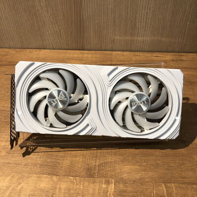 【姫路店】中古  Palit NE6406T019P1-1048L(RTX4060Ti WHITE 8G) 175561 