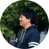青山裕企さん
