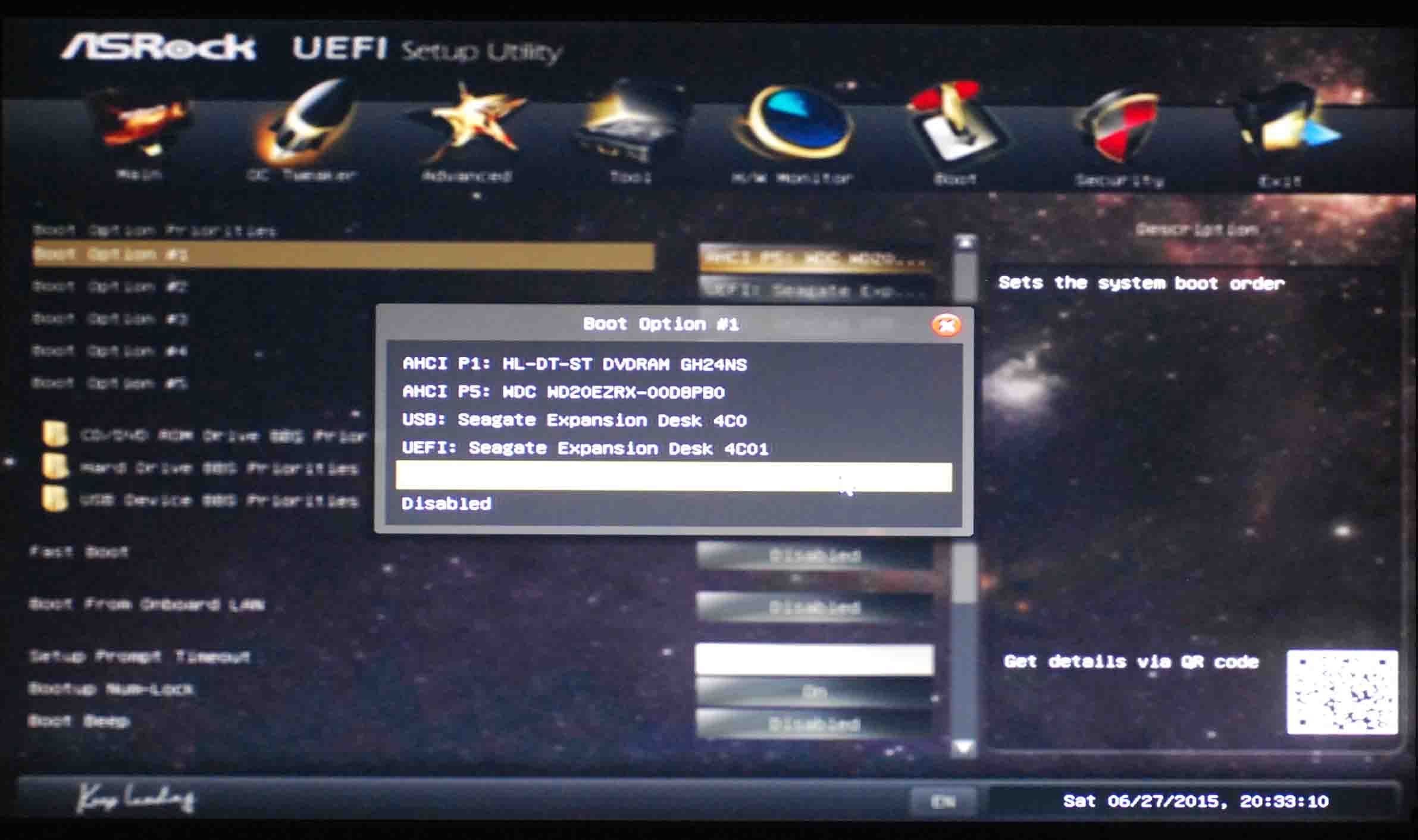 2.「Boot」の部分を選択します。このBIOSでの「First Boot」ドライブは、「Boot Option #1」となっていますが、「回復ドライブ」用のUSBメモリを「First Boot」に選択します