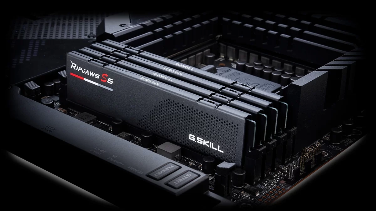 G.SKILL F5-6000J3238F16GX2-RS5K (DDR5 PC5-48000 16GB 2枚組)_全高の低いコンパクト設計
