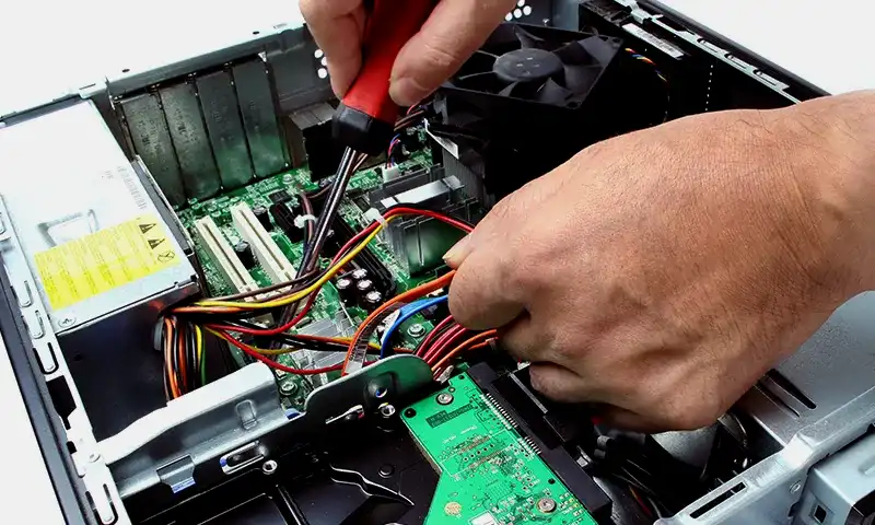 高品質PCを自社で製造する