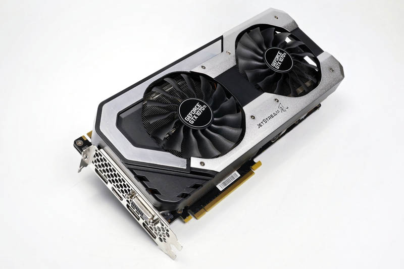 Palit GeForce GTX 1070 デュアルファン搭載モデル