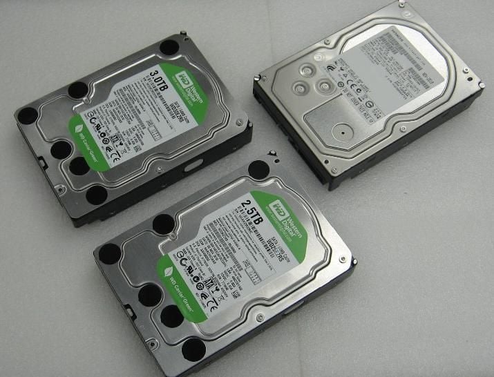 旧製品写真3TB・4TB製品各種