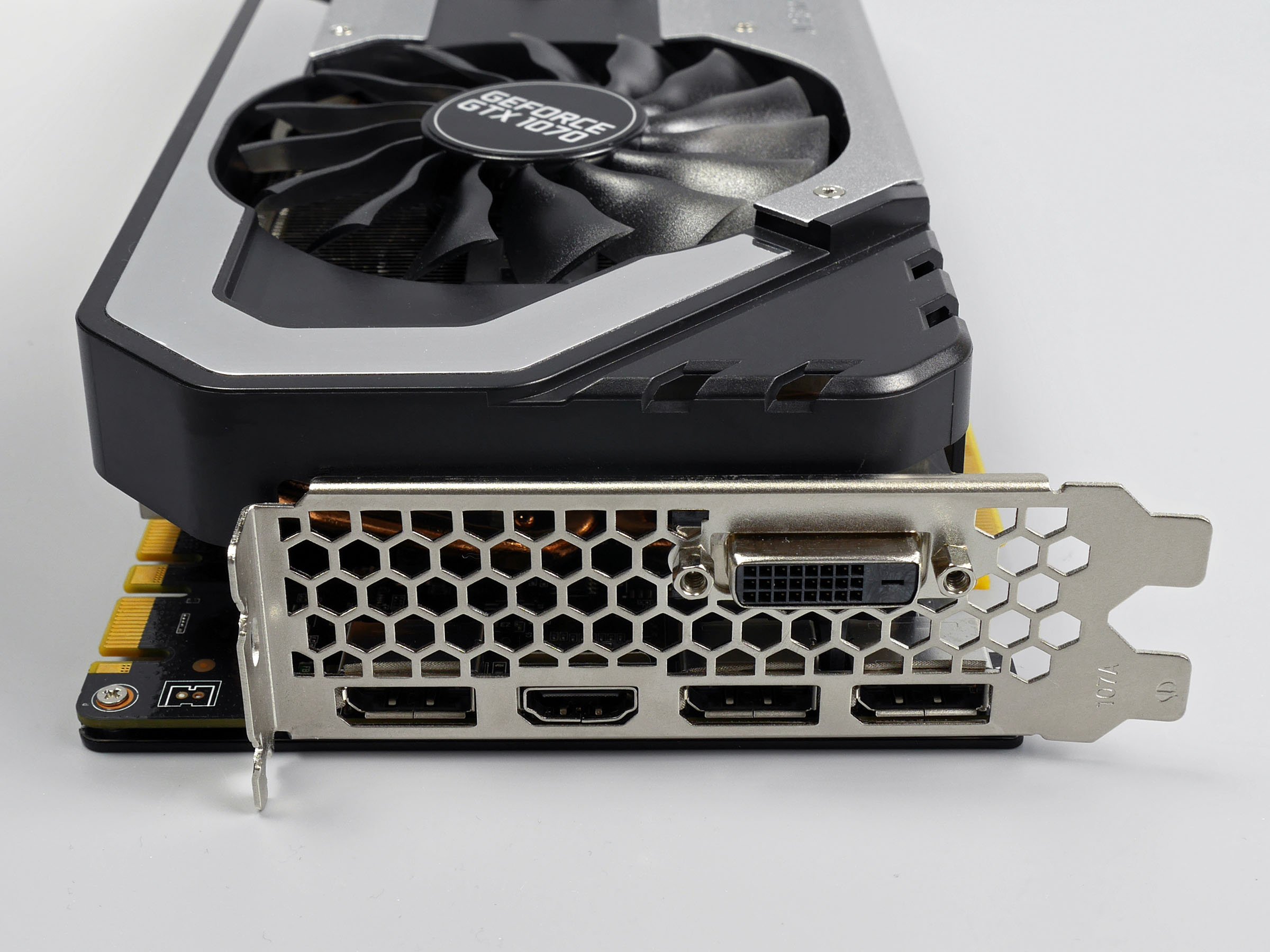 Geforce GTX1070Ti Palit super jetstream風